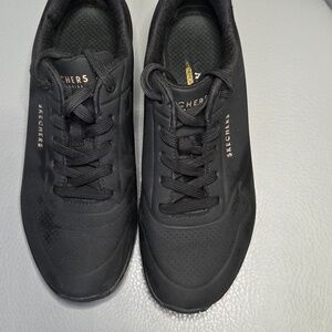 Skechers Womans Black Lace-Up Sneakers